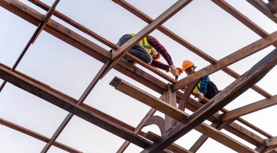 Expert new roof installation services in Amistad, NM